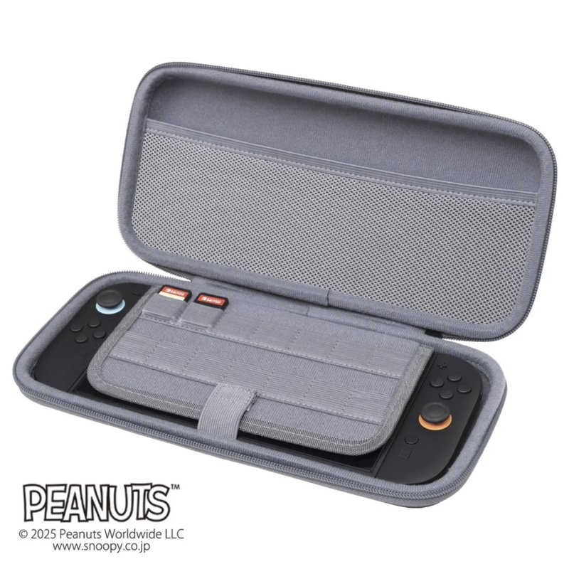 ポーチ内部の収納例