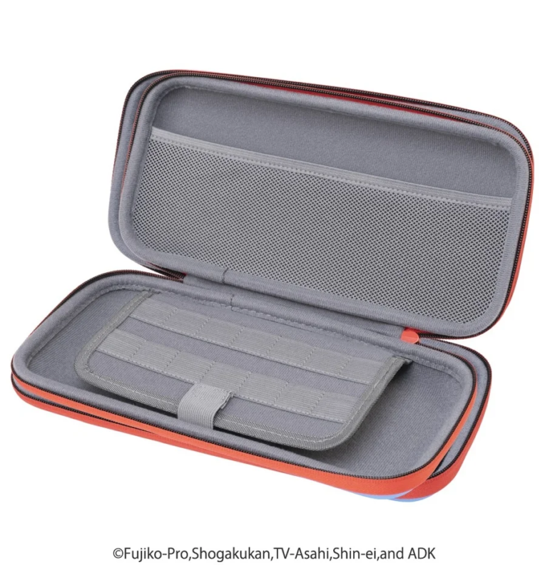 ポーチ内部の収納ポケット