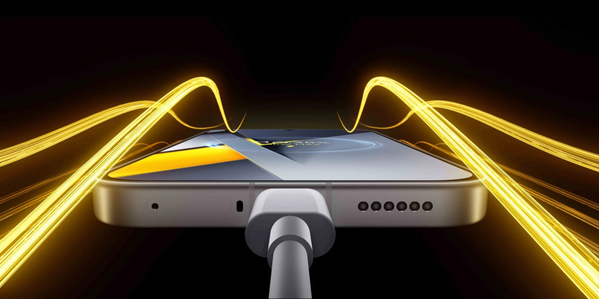 スマートフォン充電中