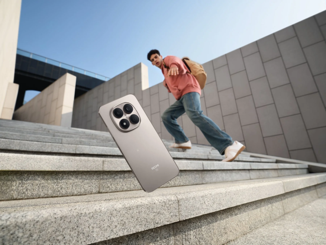 若者とRedmi 5Gスマートフォン