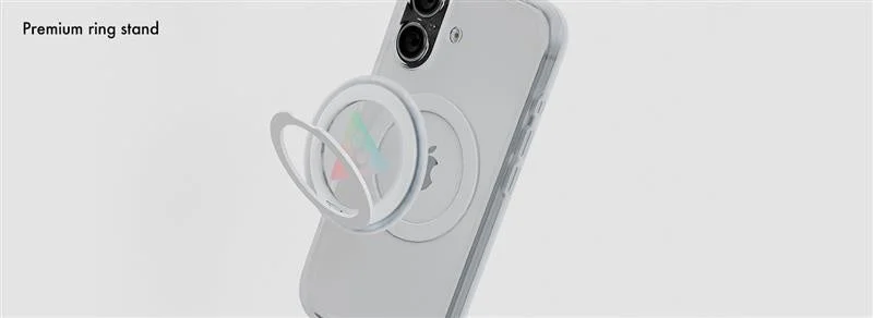 白いスマートフォンにマグネット式のリングスタンドが装着されています。リングは開いた状態で、スタンドとしての機能を示唆しており、製品のプレミアム感を伝えるシンプルなデザインです。