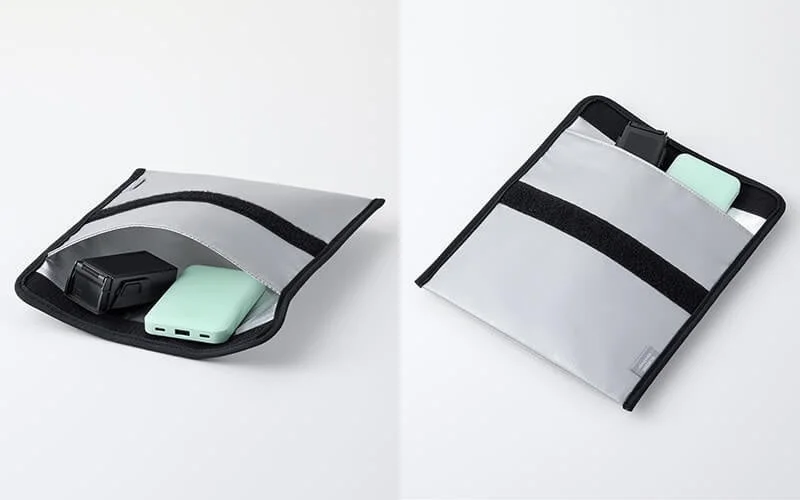 Lサイズにガジェットを収納