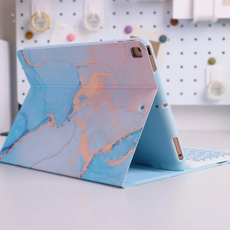 ブルーマーブル柄ケース