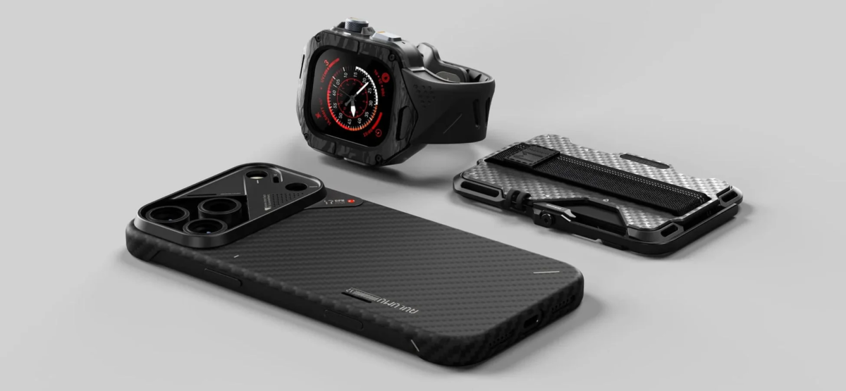 黒を基調としたタフなデザインのスマートフォンケース、スマートウォッチ、ウォレット