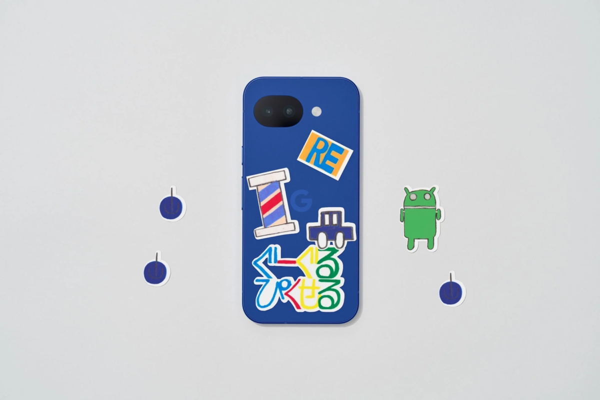 ステッカーで飾られたGoogle Pixelスマートフォン