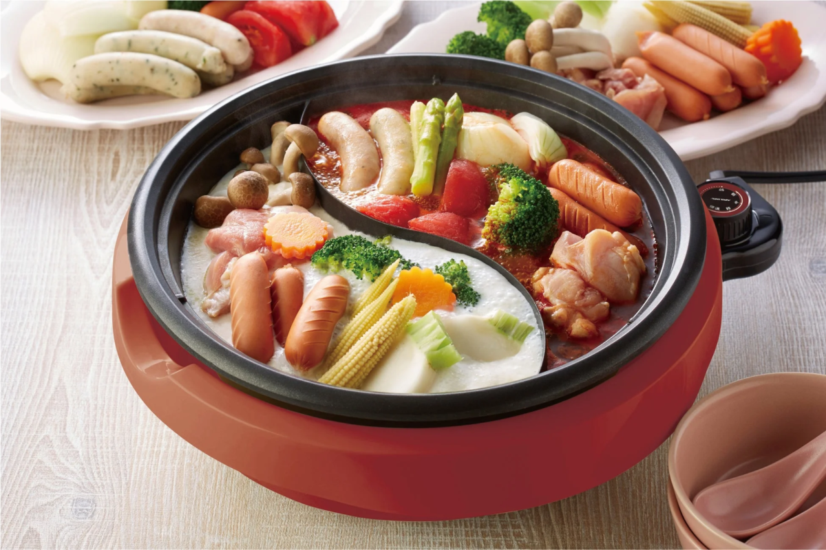 具材豊富な鍋料理