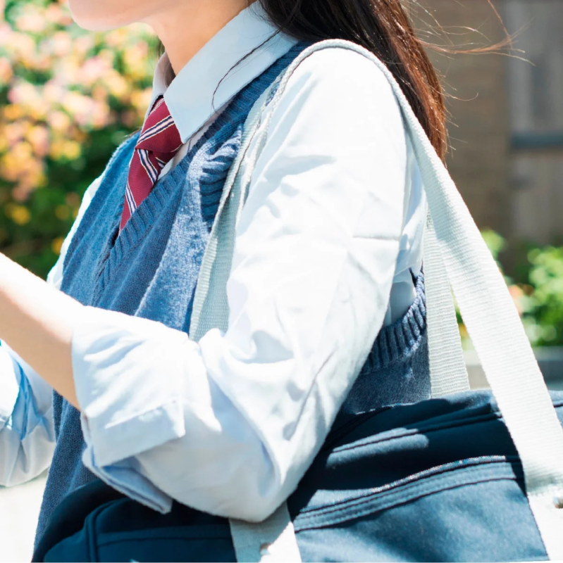 通学中の学生