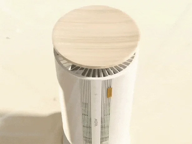 空気清浄機が回転している様子