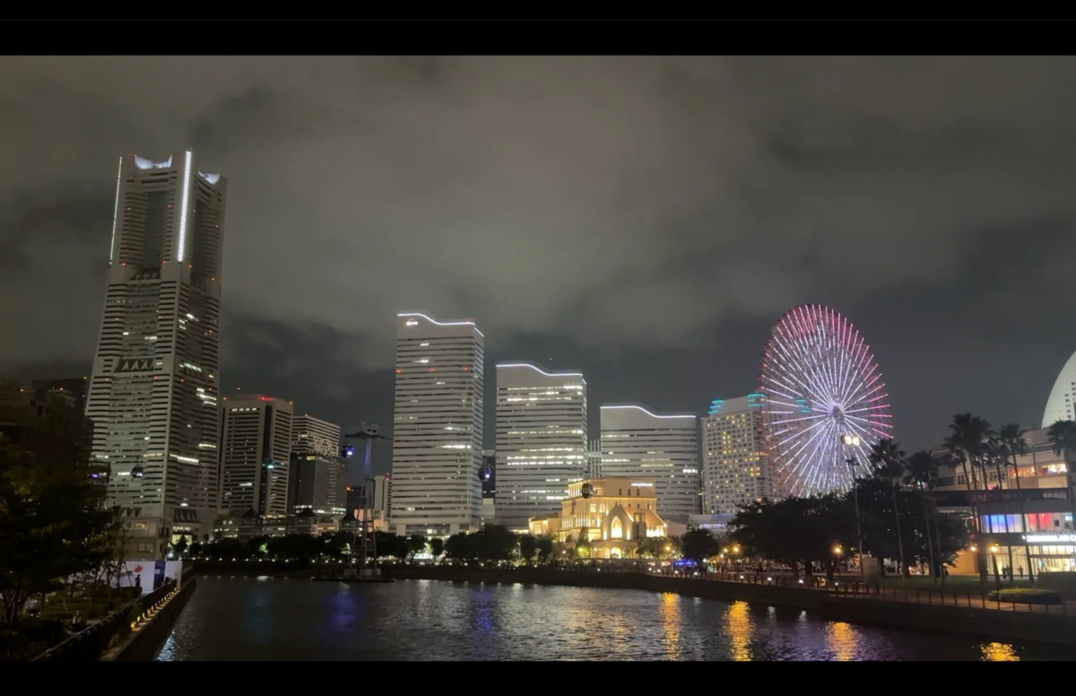 横浜みなとみらいの夜景