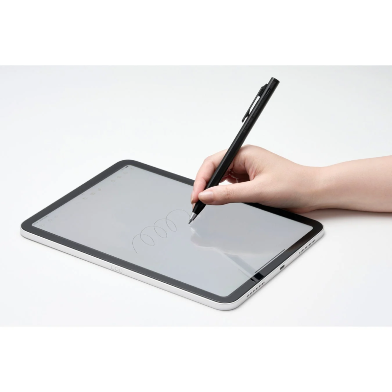 タブレットに書く様子