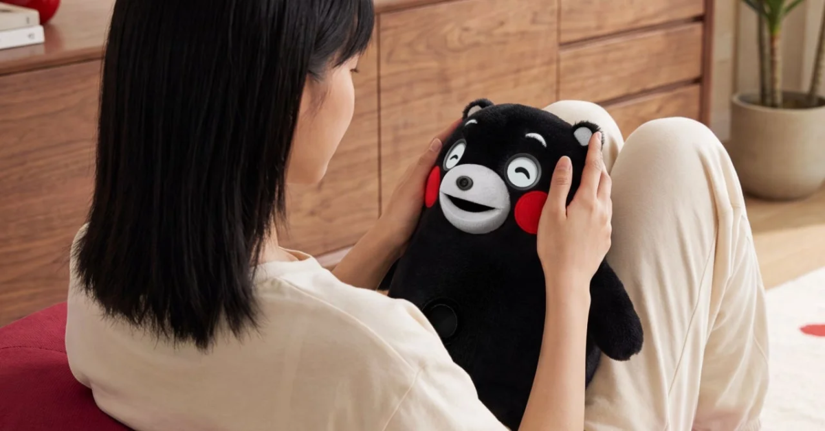 KATAフレンズと女性の触れ合い