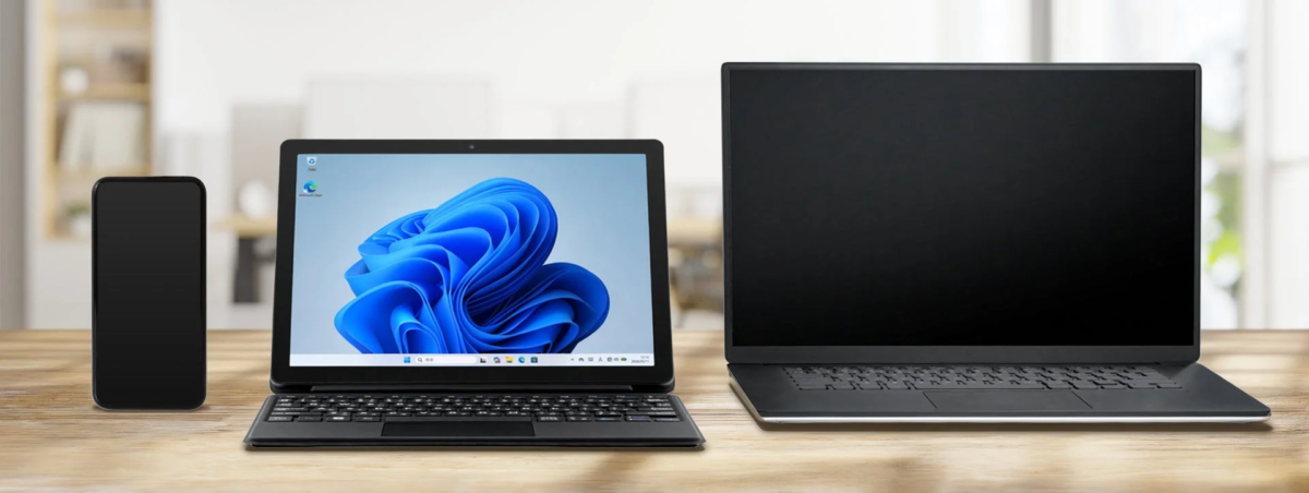 スマートフォン、ノートパソコン、タブレットPCの比較
